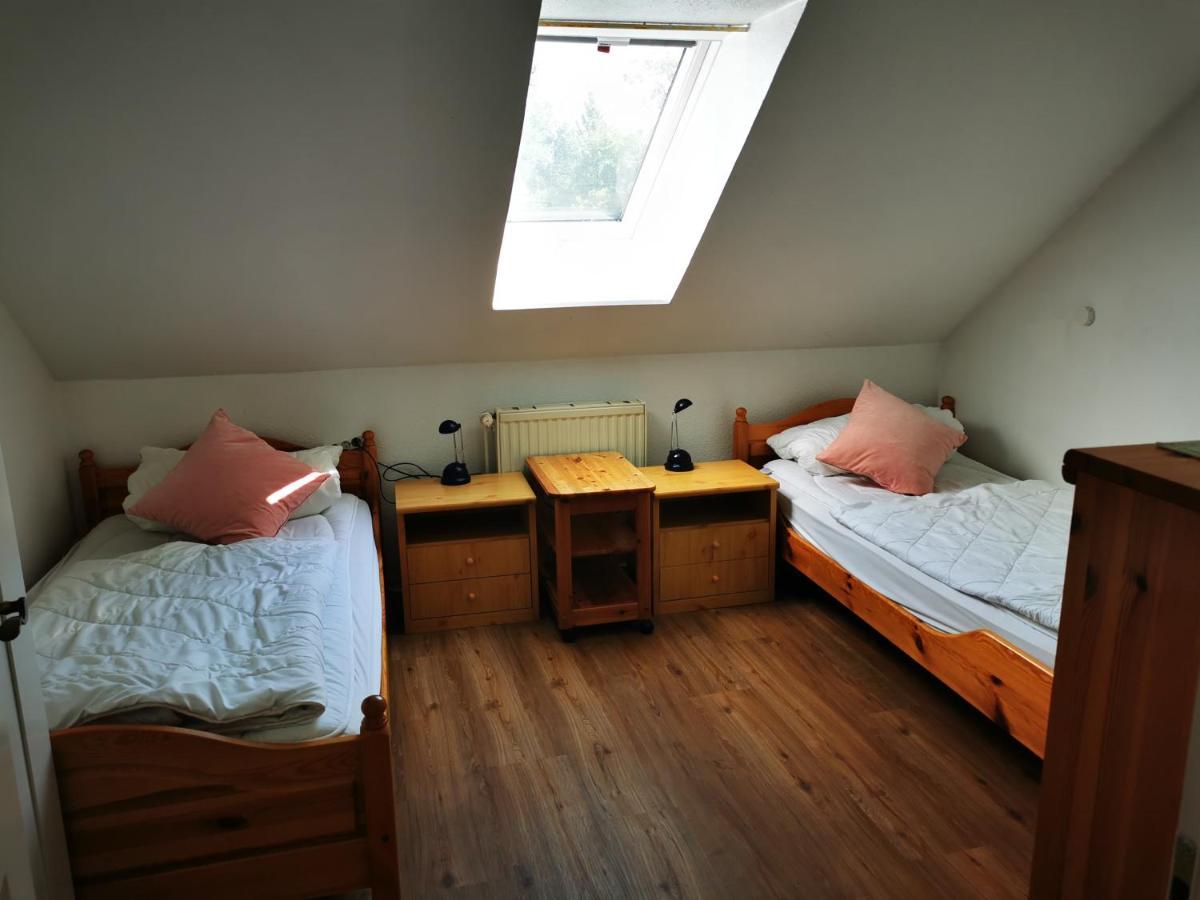 Ferienwohnungen Und Ferienhaus Im Nixenweg Ховахт Екстериор снимка